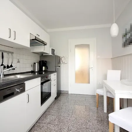 Am Apfelgarten-2 Mit Pkw-parkplatz, Floerekeweg *