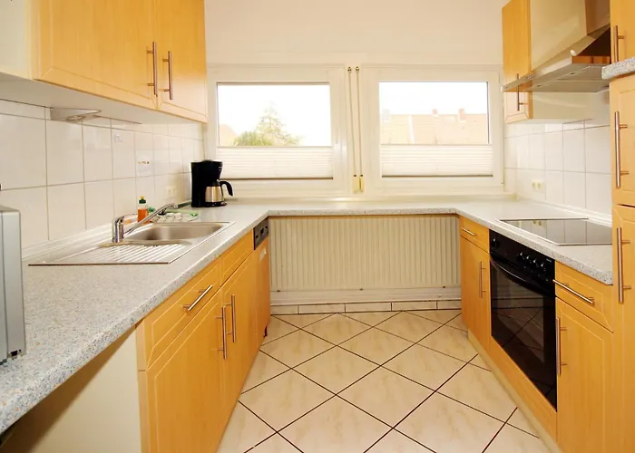 Am Apfelgarten-2 Mit Pkw-parkplatz, Floerekeweg 公寓 鲁纳